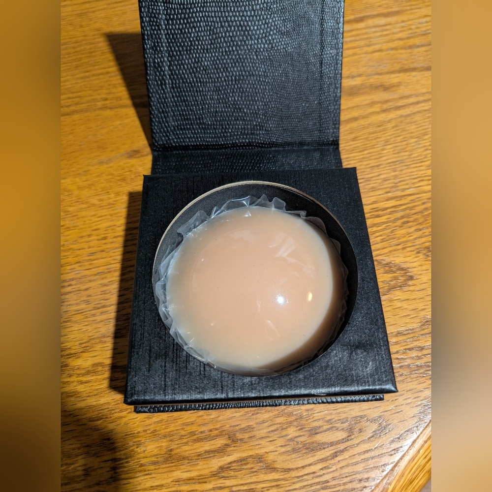 New Silicone Braless Nipple Covers